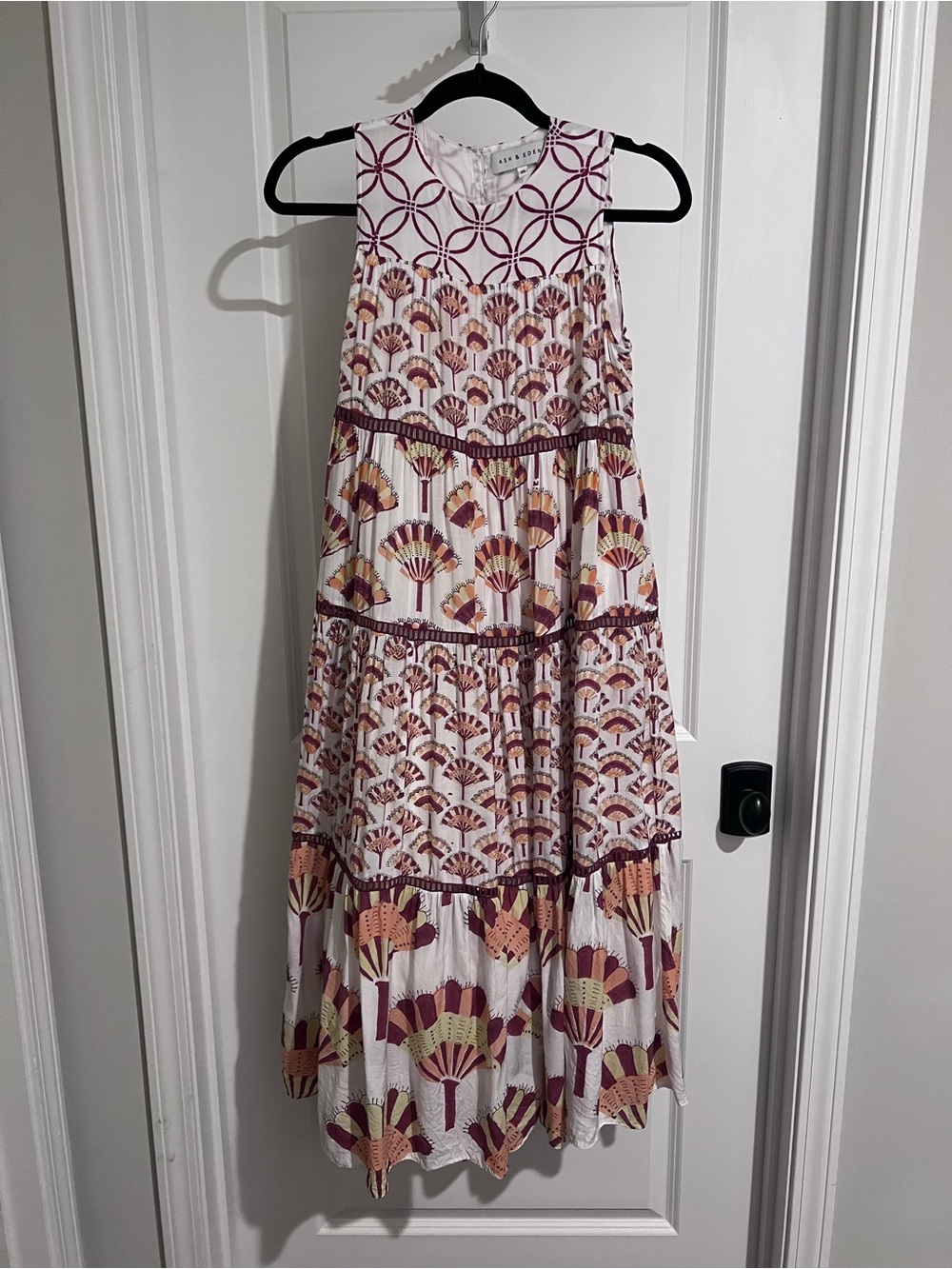 Ash & Eden Sleeveless Tiered Maxi Dress Size XS EUC